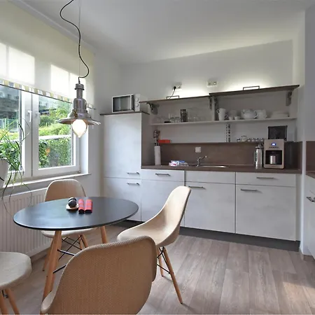 Relaxing Escape With Terrace