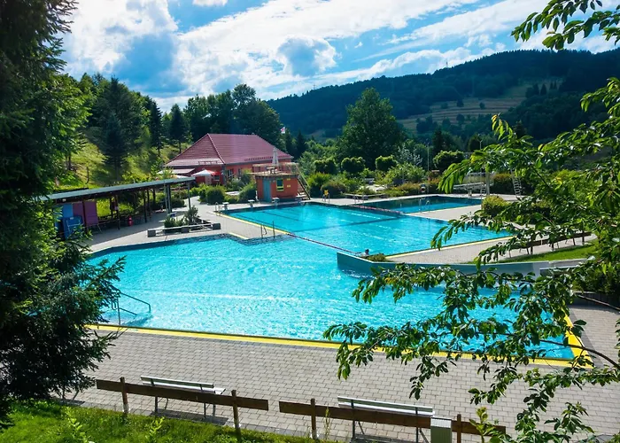 Relaxing Escape With Terrace